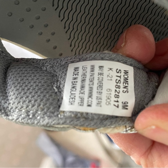 Sperry Parrotfish silver/gray flip flop sandals leather/woven comfort soles 9 - Picture 7 of 7